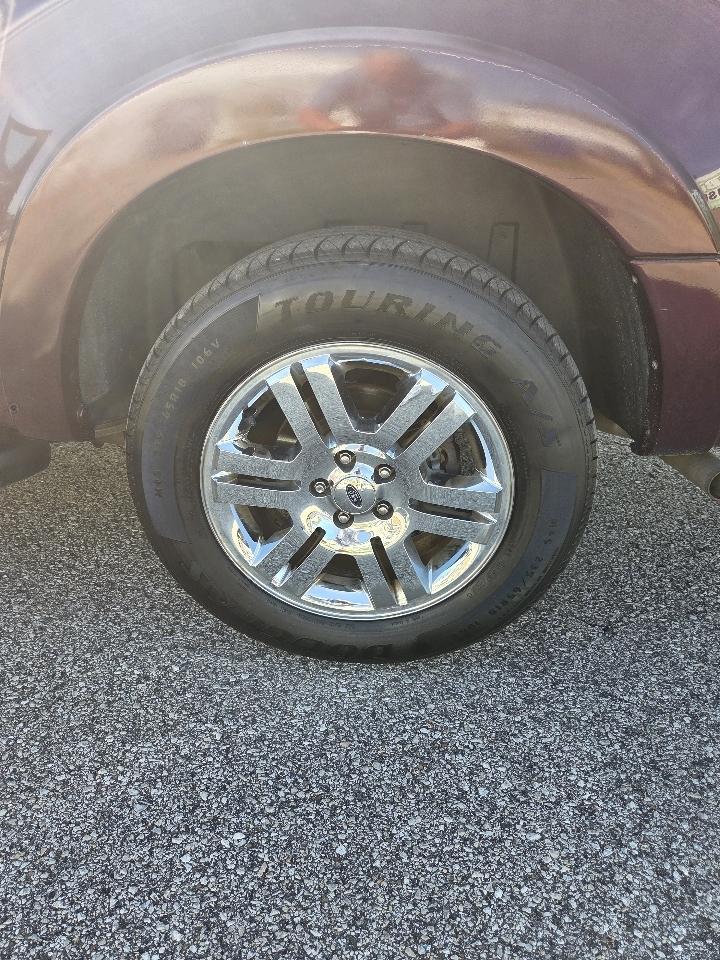 Ford Explorer Sport Trac 4WD 4dr V8 Limited 2007