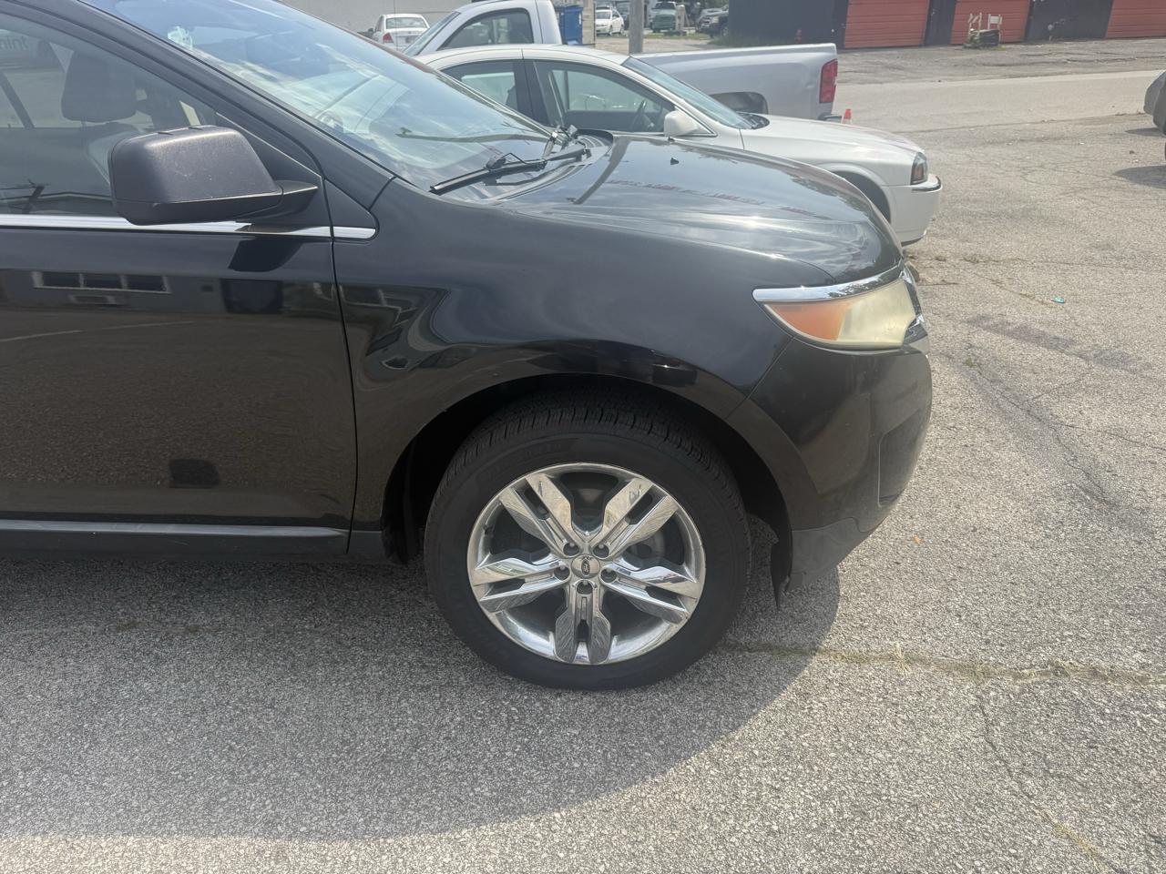 Ford Edge 4dr Limited FWD 2011