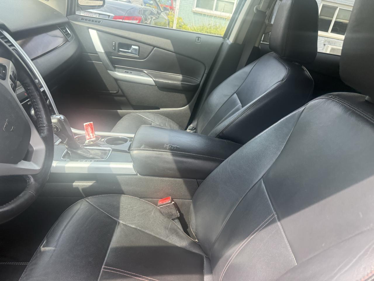 Ford Edge 4dr Limited FWD 2011