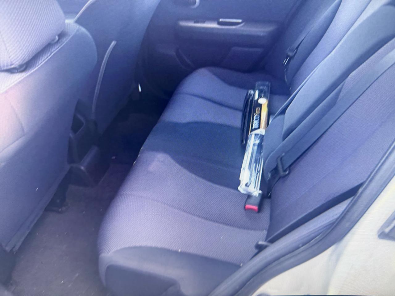 Nissan Versa 5dr HB Auto 1.8 S 2012