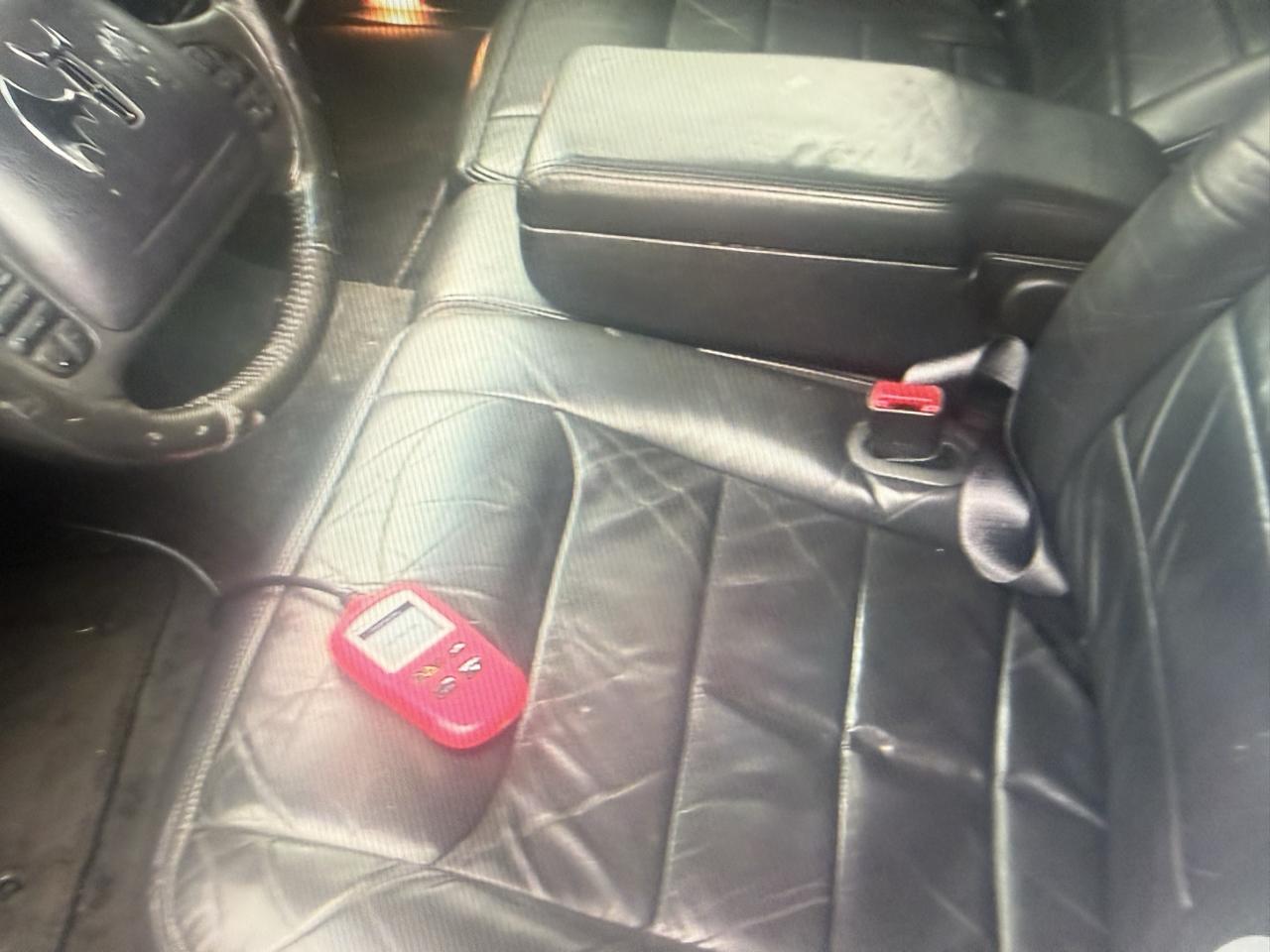Lincoln Town Car 4dr Sdn Signature 1998