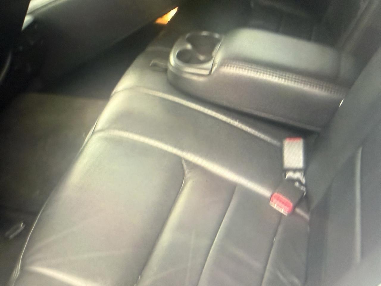 Lincoln Town Car 4dr Sdn Signature 1998