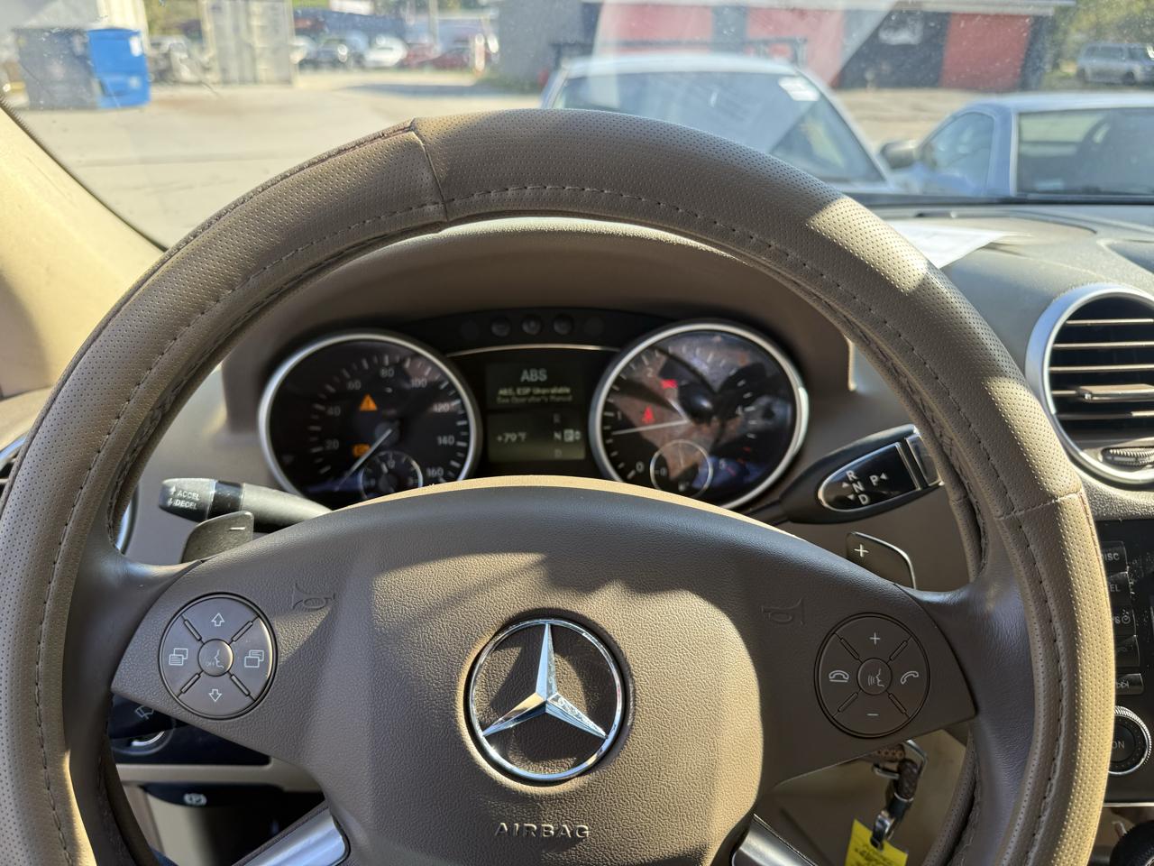 Mercedes-Benz M-Class 4MATIC 4dr ML 350 BlueTEC 2011