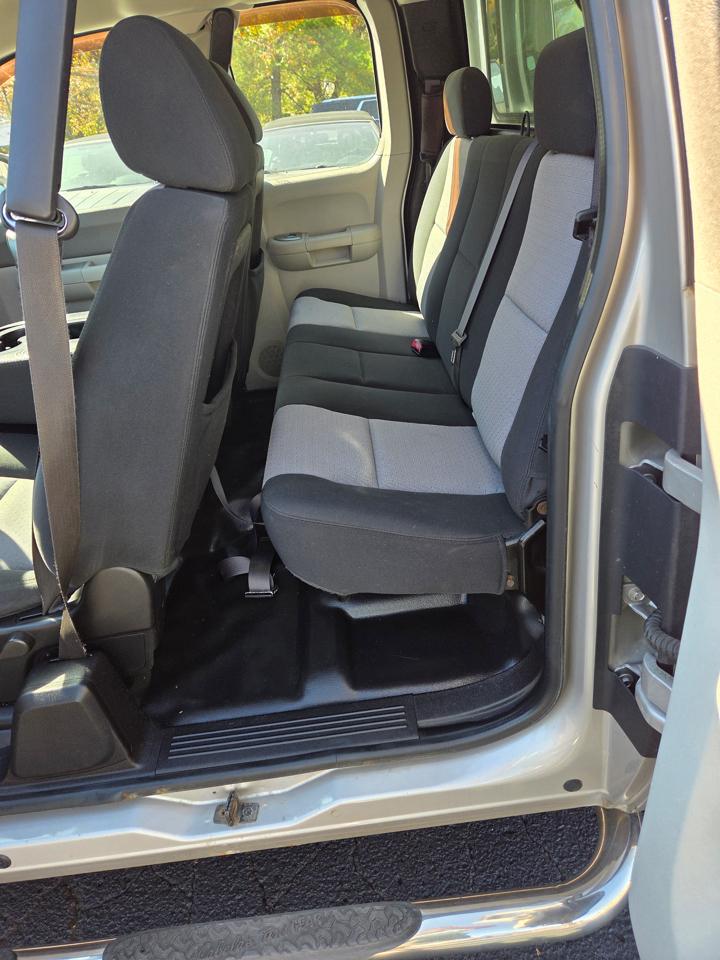 Chevrolet Silverado 1500 2WD Ext Cab 143.5" Work Truck 2008