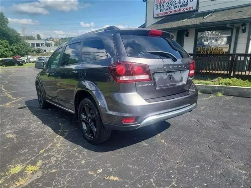 Dodge Journey Crossroad 2020