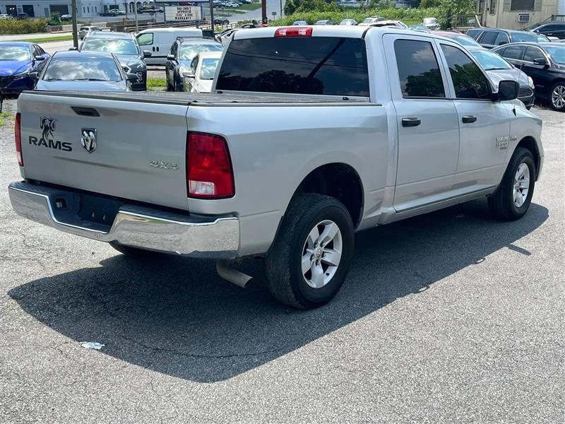 RAM 1500 Classic Tradesman Crew Cab SWB 4WD 2021