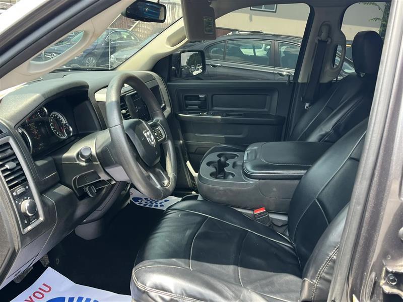 RAM 1500 Classic Tradesman Crew Cab SWB 4WD 2021