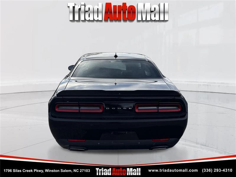 Dodge Challenger SXT 2018