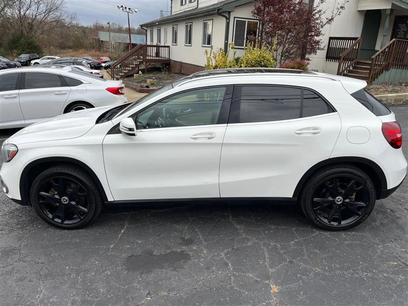 Mercedes-Benz GLA-Class GLA250 2018