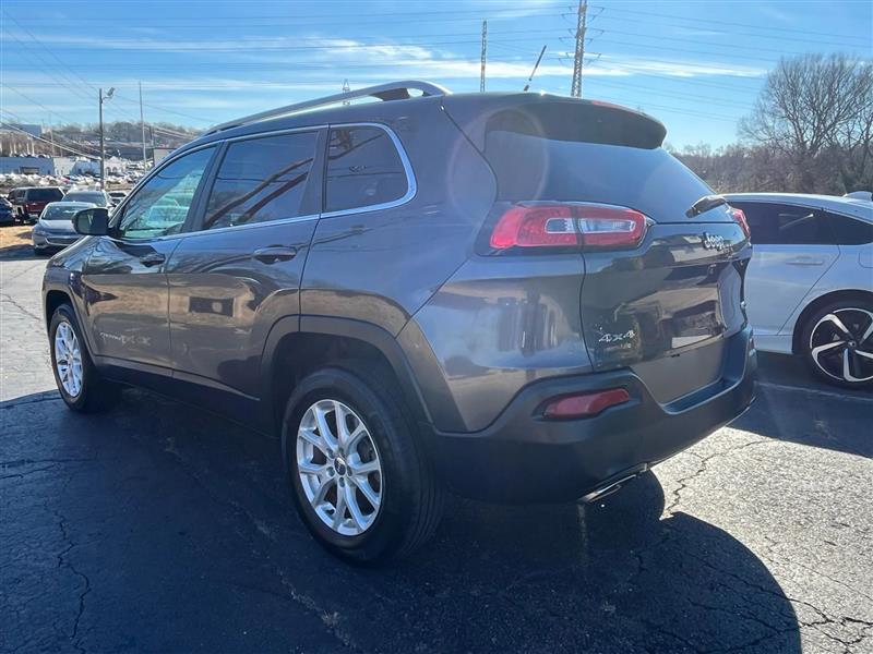 Jeep Cherokee Latitude 4WD 2015