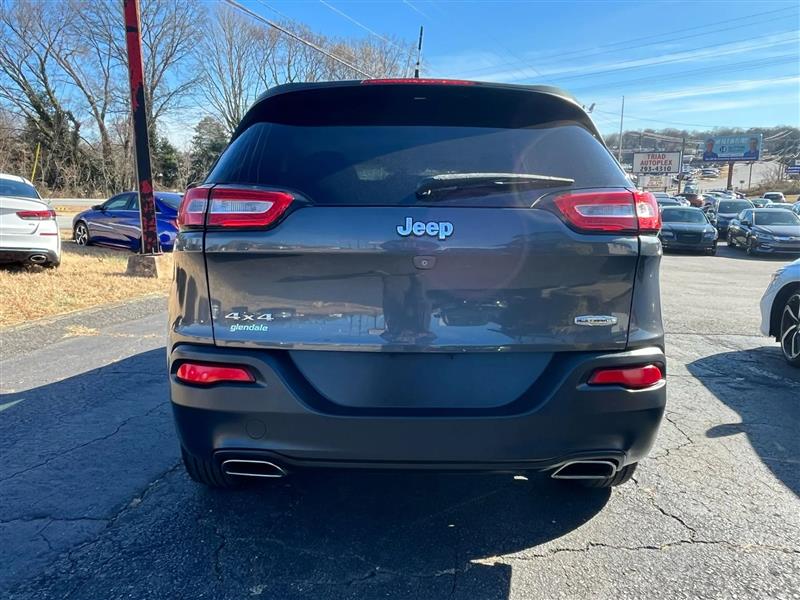 Jeep Cherokee Latitude 4WD 2015