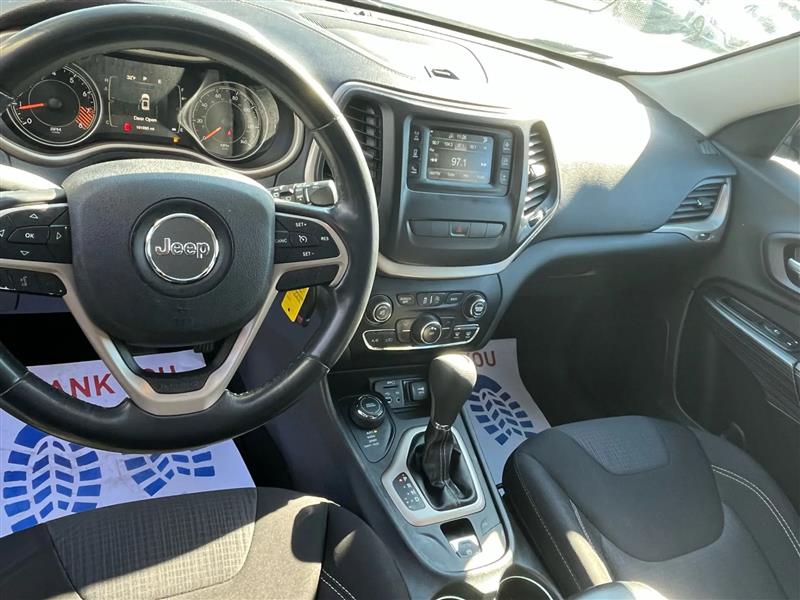 Jeep Cherokee Latitude 4WD 2015