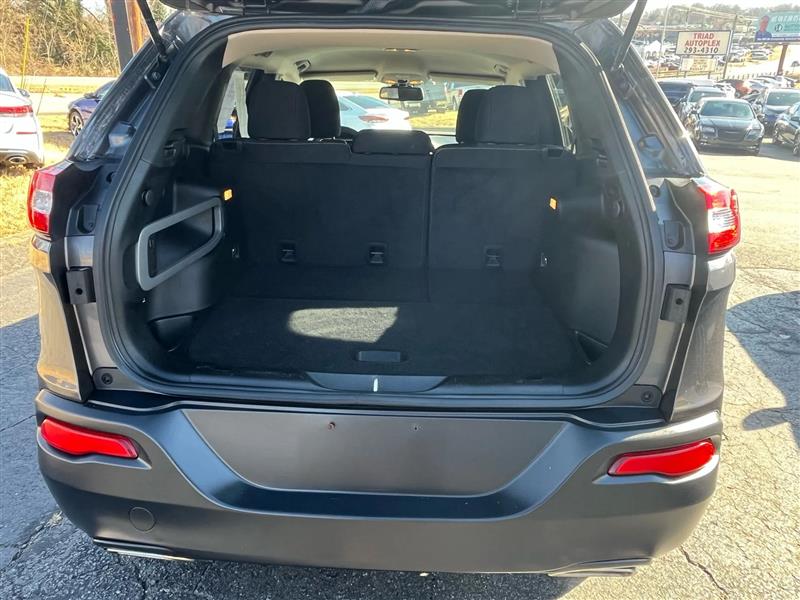 Jeep Cherokee Latitude 4WD 2015