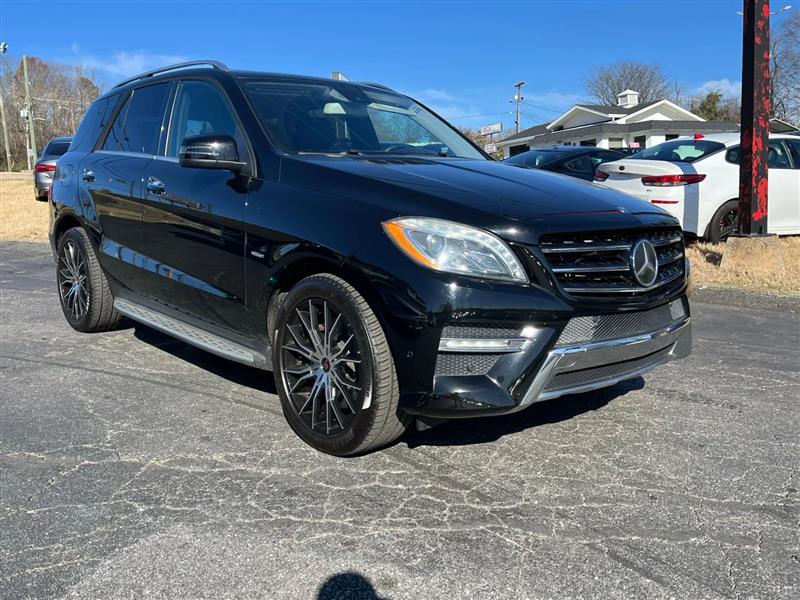 Mercedes-Benz M-Class ML550 2012