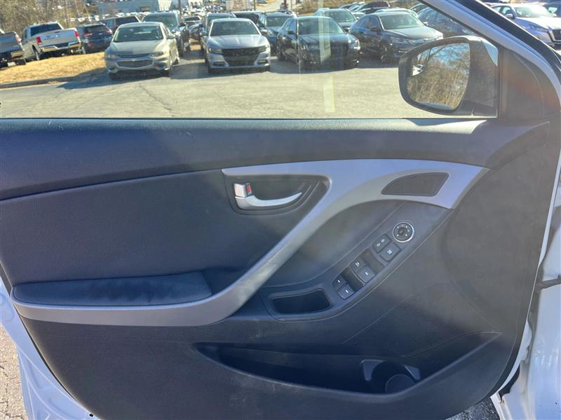 Hyundai Elantra Limited 2016