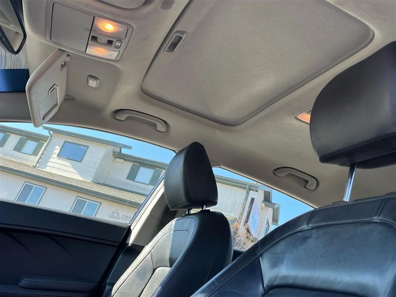 Kia Forte 5-Door EX 2017