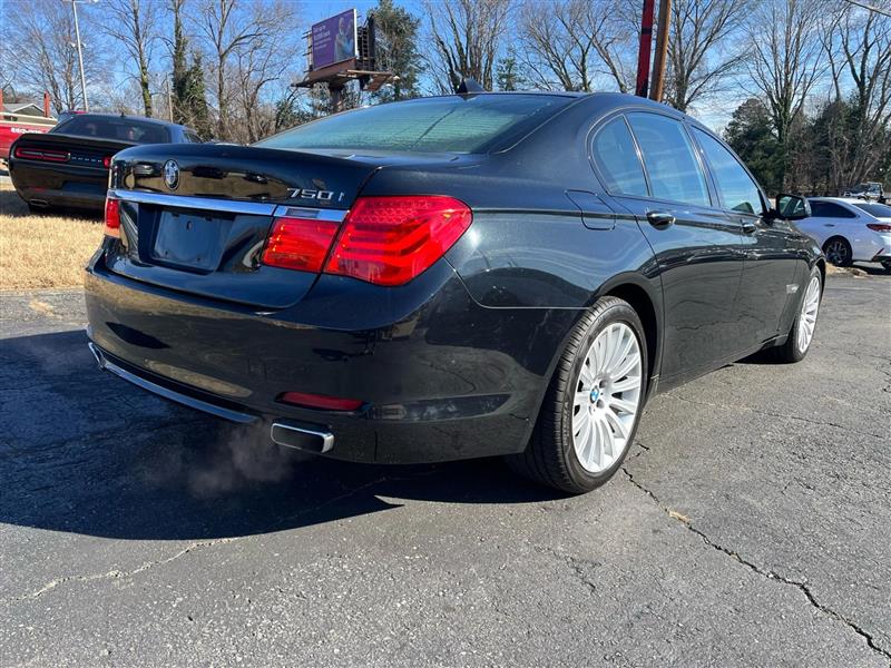 BMW 7-Series 750i 2009