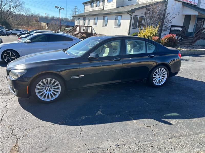 BMW 7-Series 750i 2009