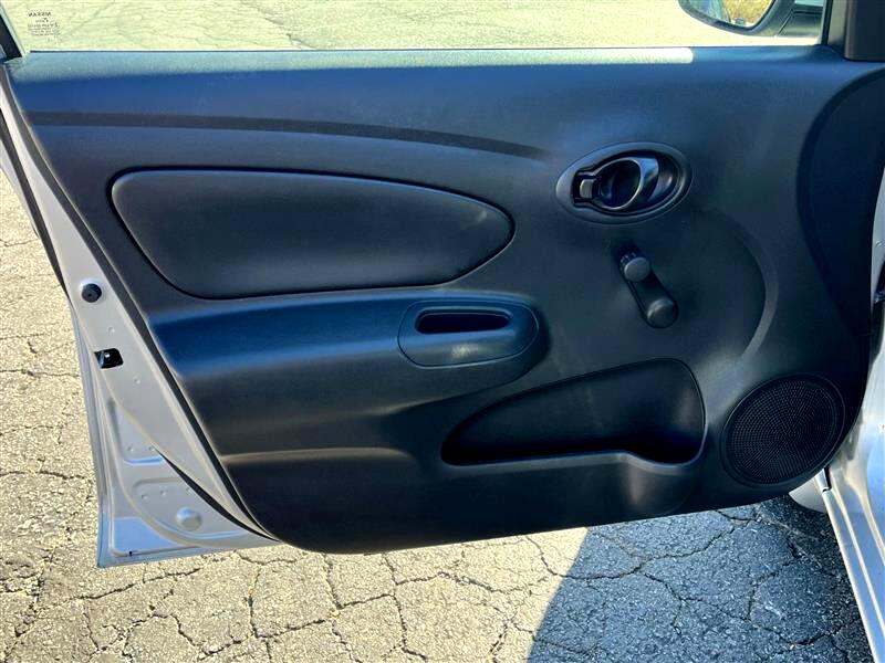 Nissan Versa 1.6 SL Sedan 2016