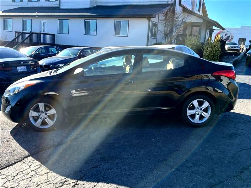 Hyundai Elantra GLS A/T 2013