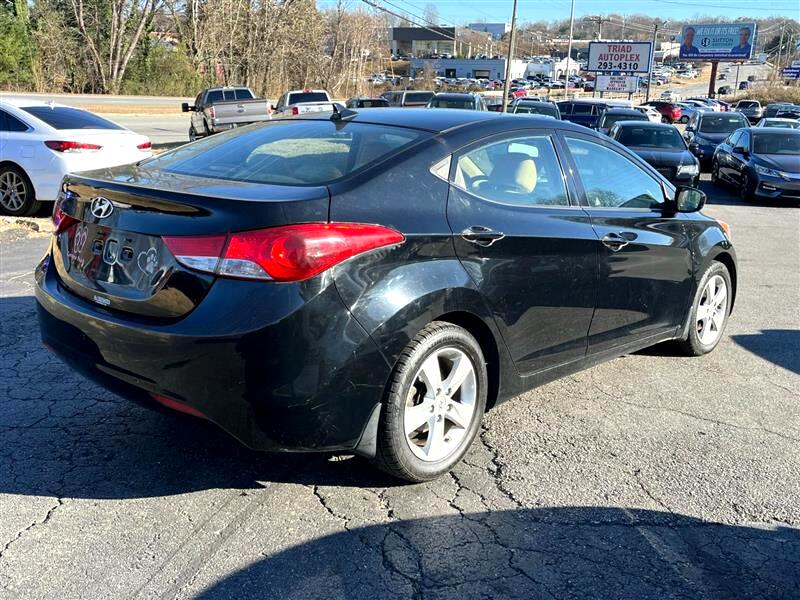 Hyundai Elantra GLS A/T 2013