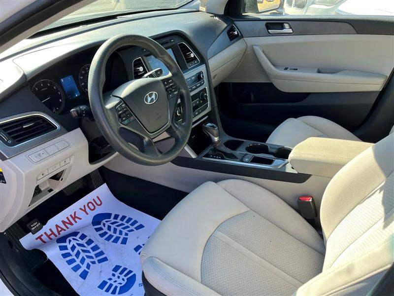Hyundai Sonata SE 2017