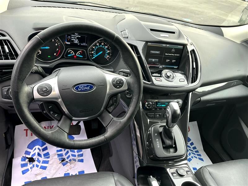 Ford Escape Titanium 4WD 2014