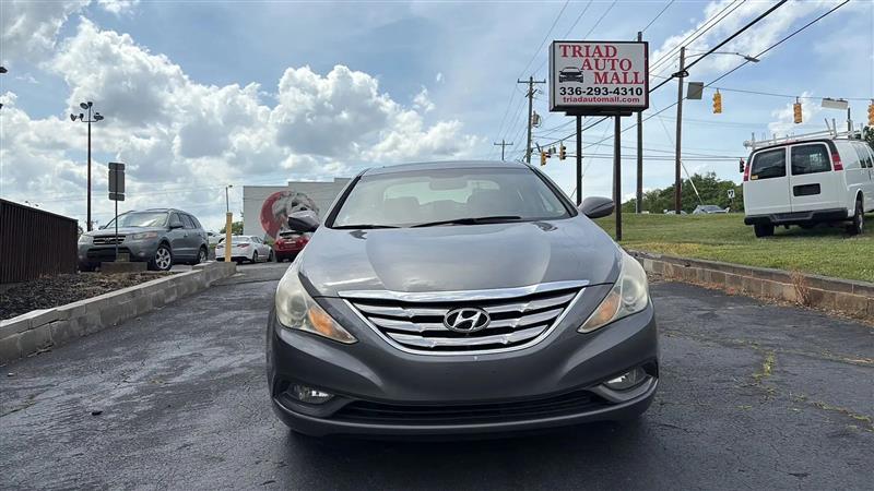 Hyundai Sonata SE Auto 2011