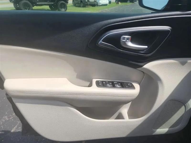 Chrysler 200 Limited 2016