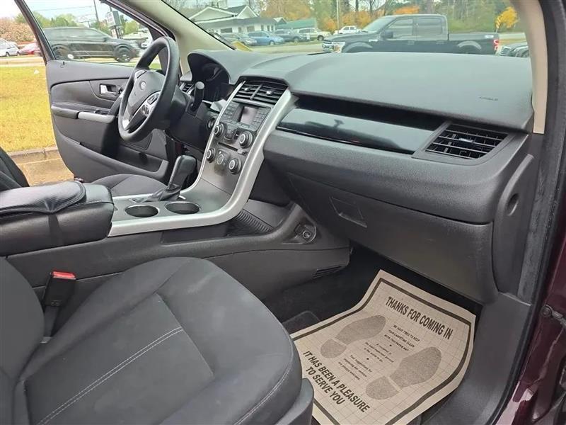 Ford Edge SE FWD 2011