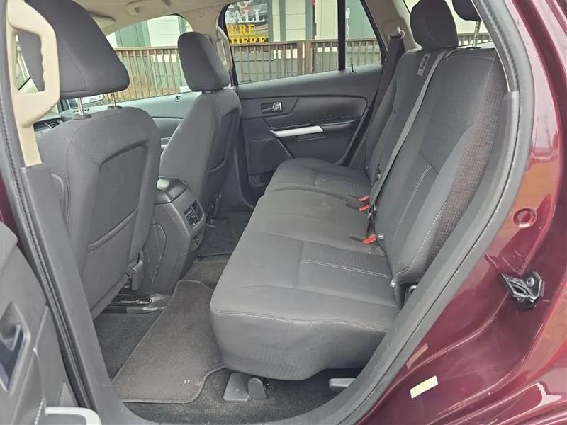 Ford Edge SE FWD 2011