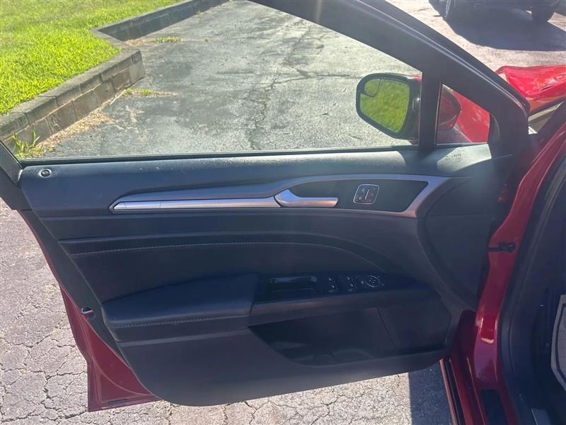 Ford Fusion Titanium 2015