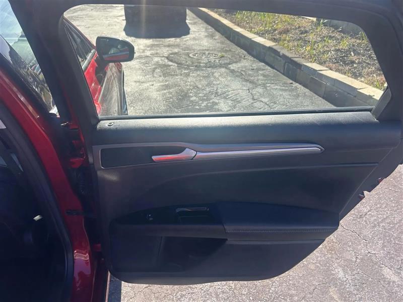 Ford Fusion Titanium 2015