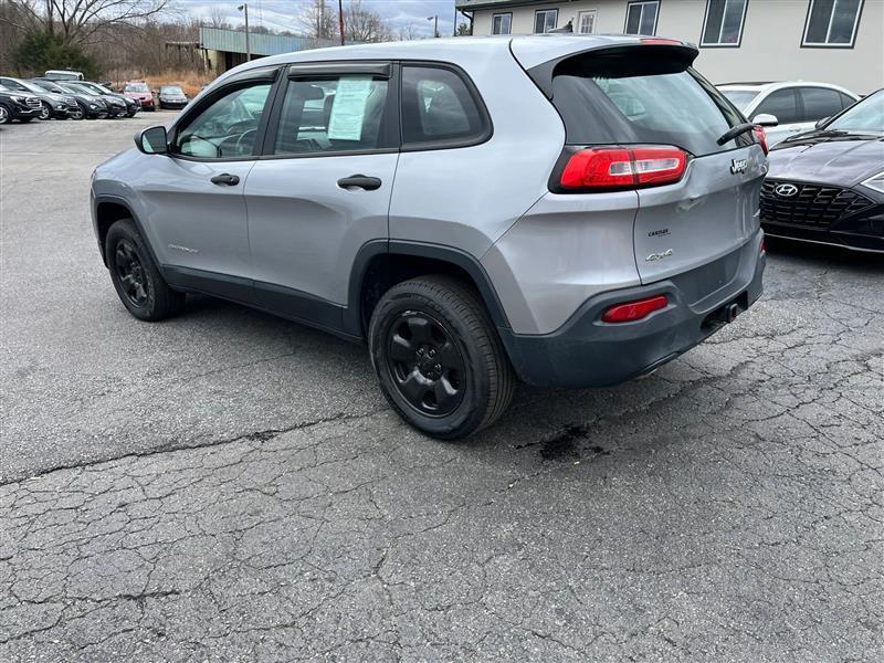 Jeep Cherokee Sport 4WD 2014