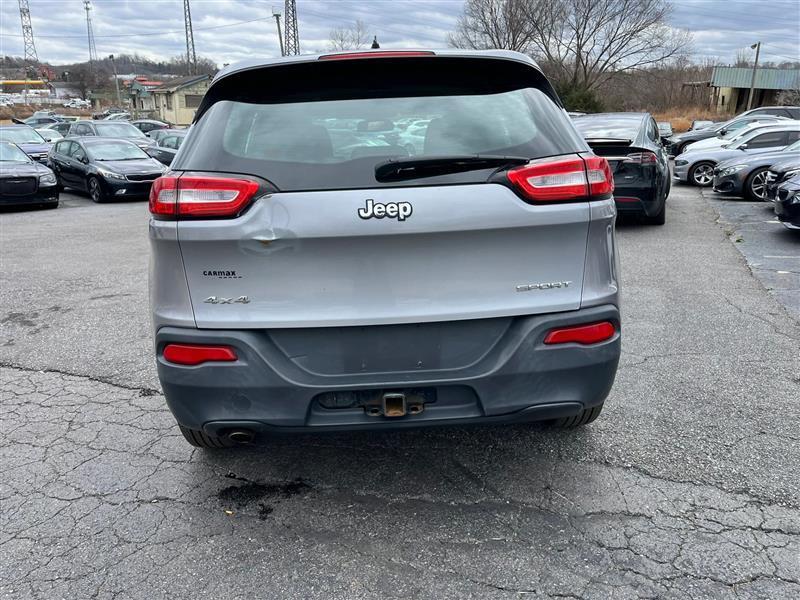 Jeep Cherokee Sport 4WD 2014