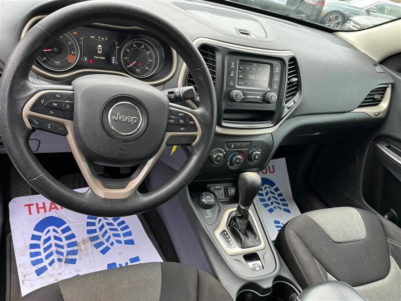 Jeep Cherokee Sport 4WD 2014