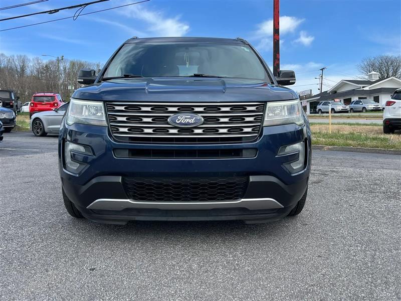 Ford Explorer XLT FWD 2017