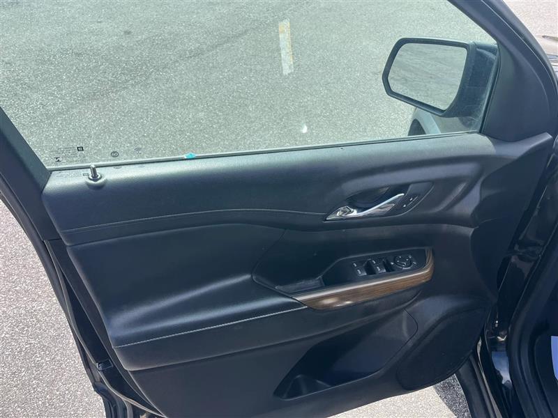 GMC Acadia SLE-1 FWD 2019