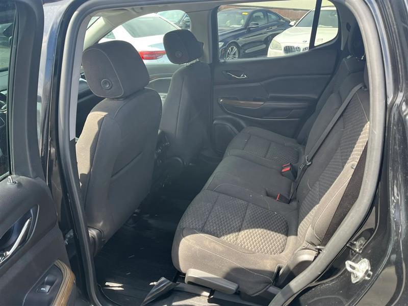 GMC Acadia SLE-1 FWD 2019