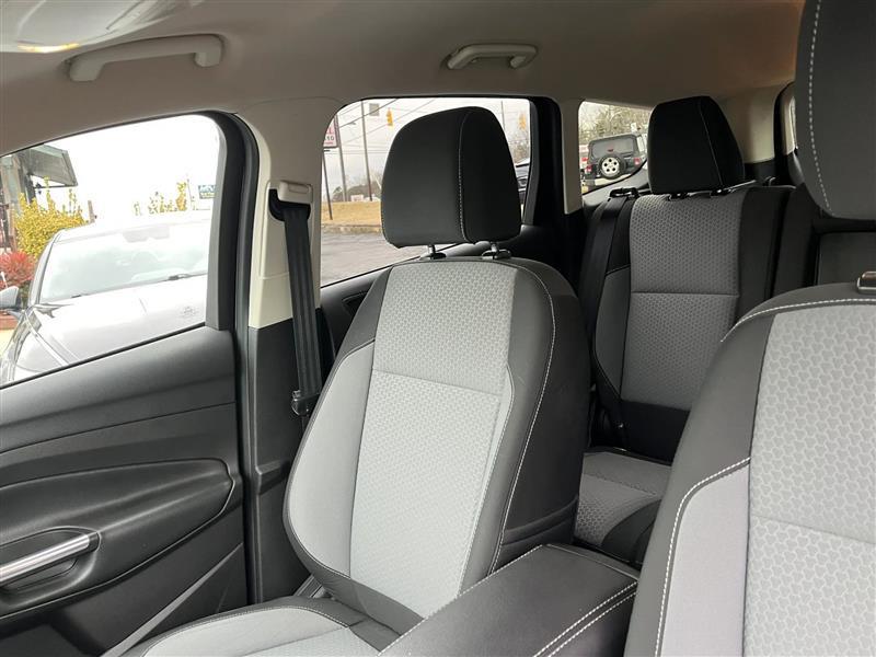 Ford Escape SE FWD 2017