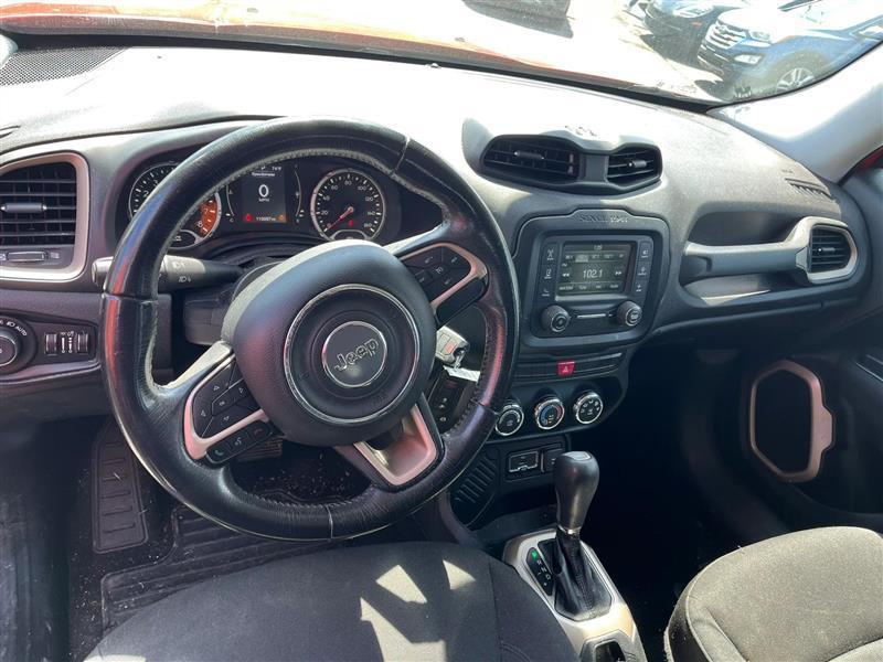 Jeep Renegade Latitude FWD 2015