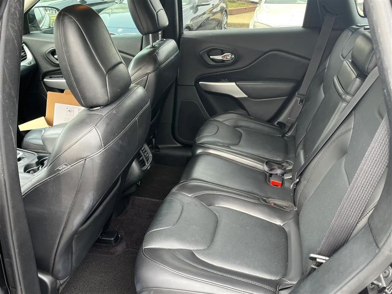 Jeep Cherokee Overland 4WD 2016