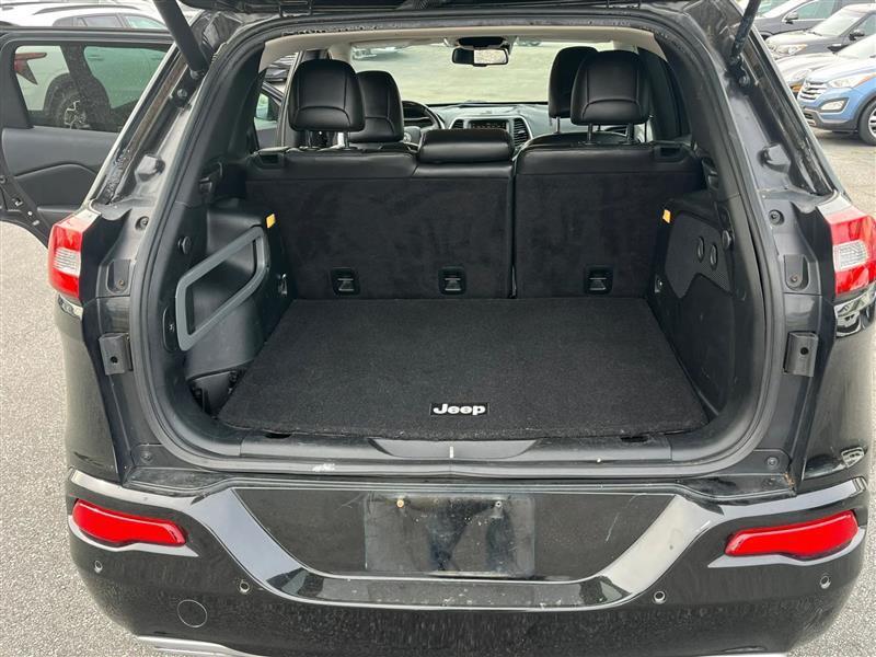 Jeep Cherokee Overland 4WD 2016