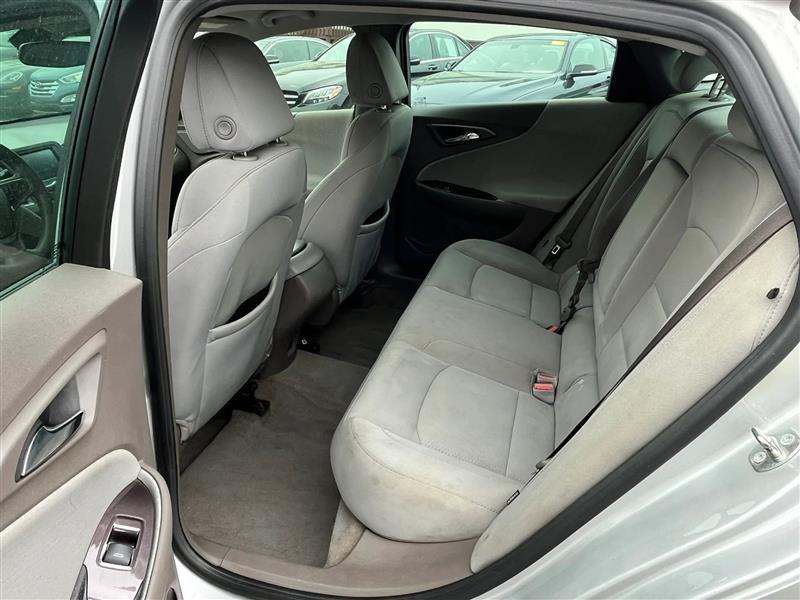 Chevrolet Malibu LS 2016