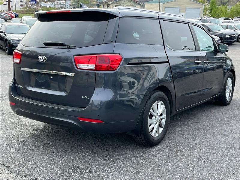 Kia Sedona LX 2016