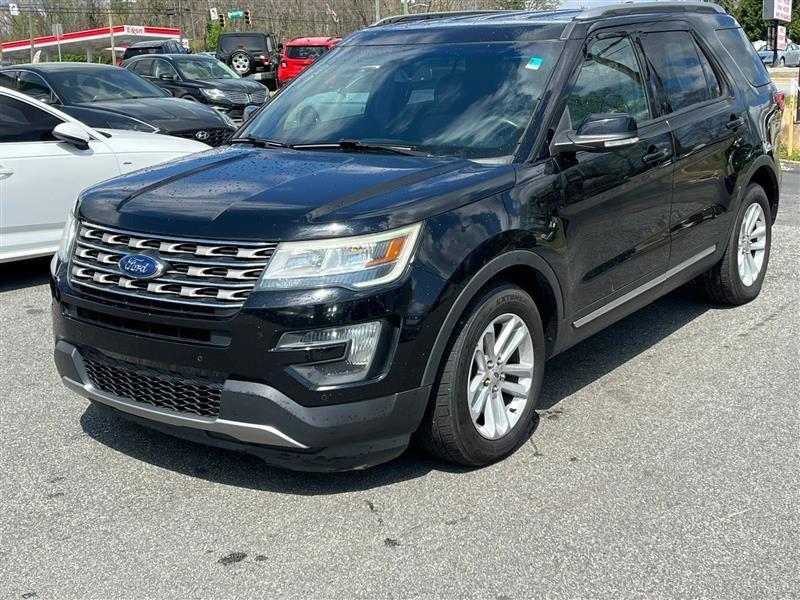 Ford Explorer XLT FWD 2017