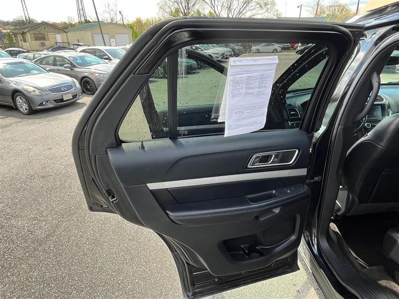 Ford Explorer XLT FWD 2017