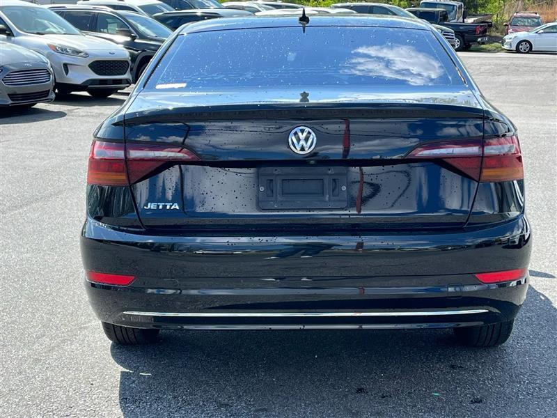 Volkswagen Jetta 1.4T S 8A 2019