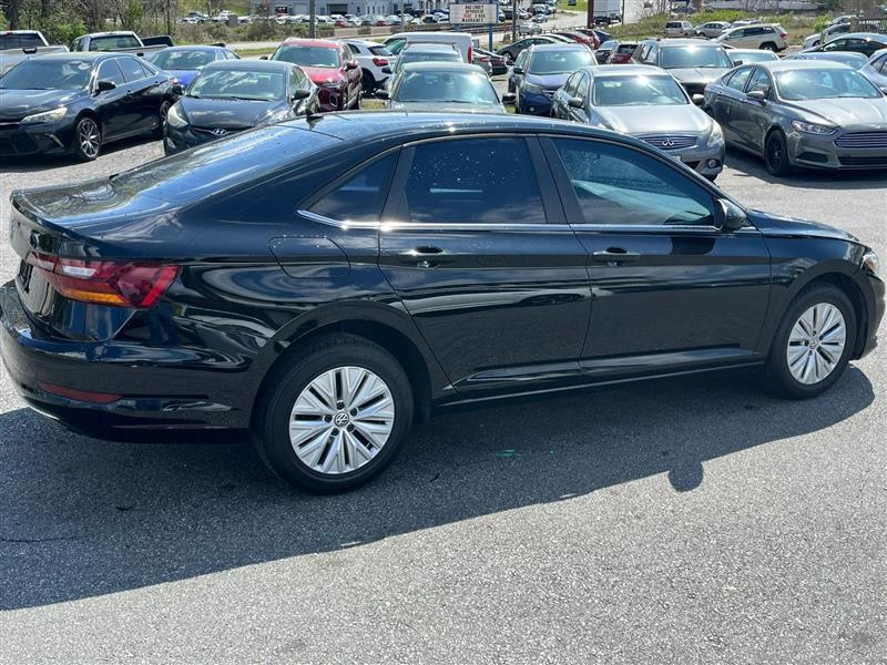 Volkswagen Jetta 1.4T S 8A 2019