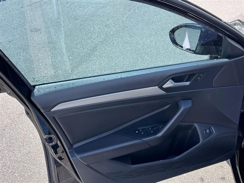 Volkswagen Jetta 1.4T S 8A 2019